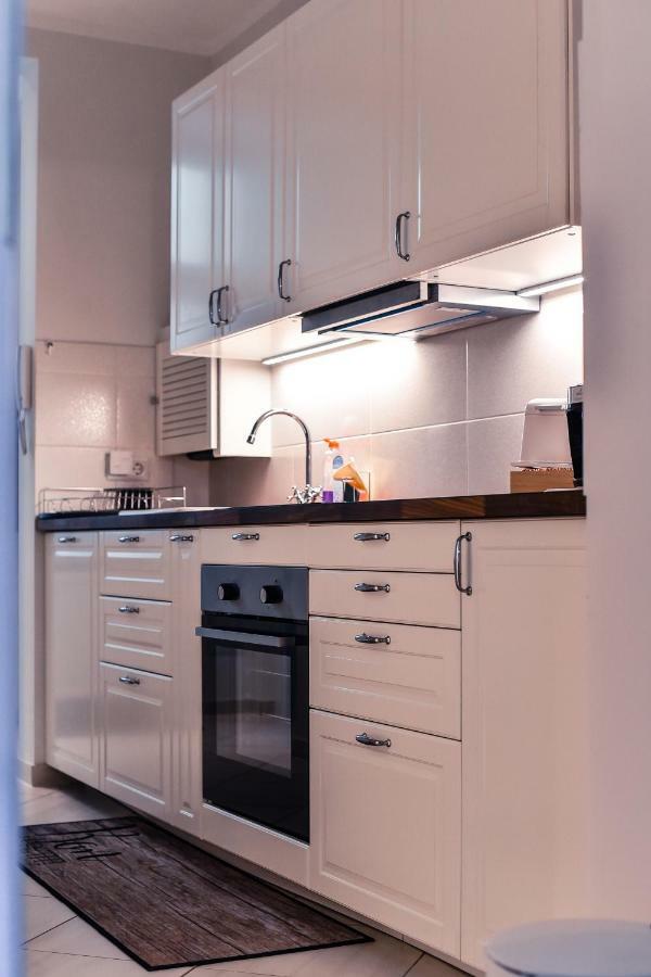 New Designed Apartment In Вена Экстерьер фото